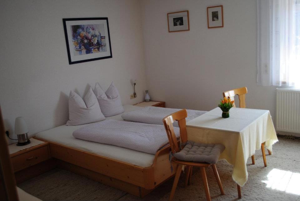 Apartment Maierhof Flirsch Rum bild