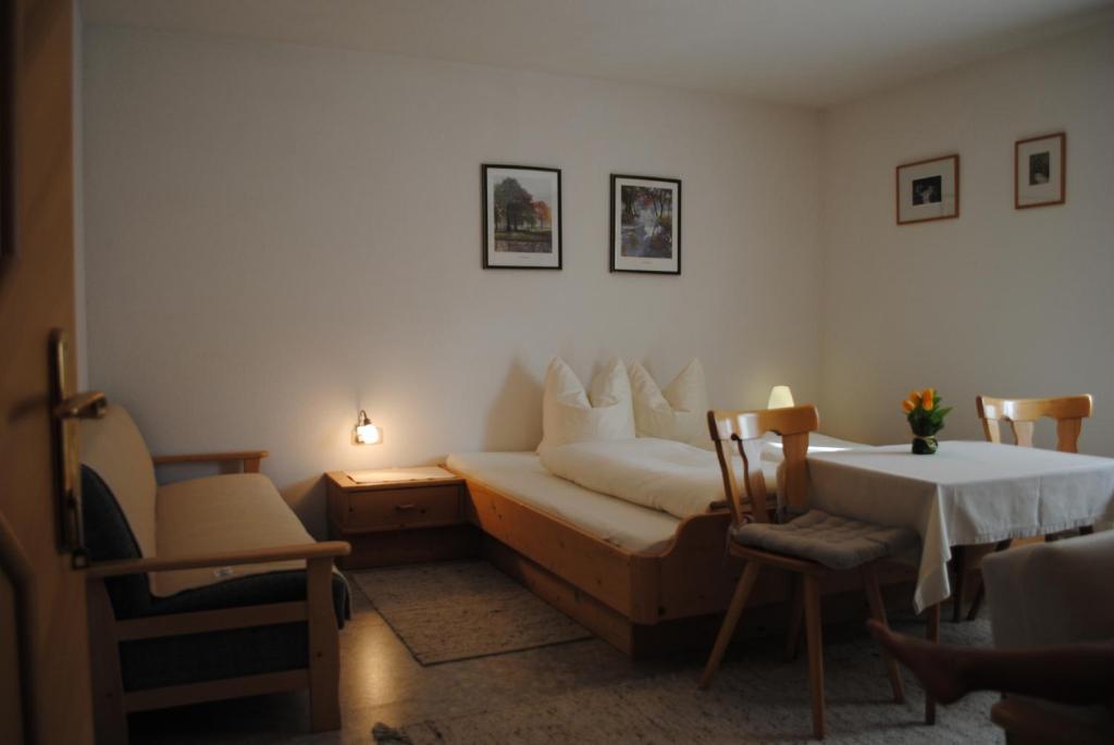 Apartment Maierhof Flirsch Exteriör bild